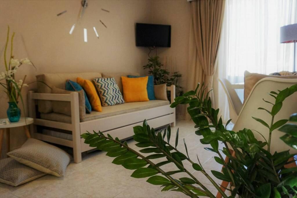 Remvi Deluxe Apartment 202 With Sea View Kárpathos Eksteriør billede
